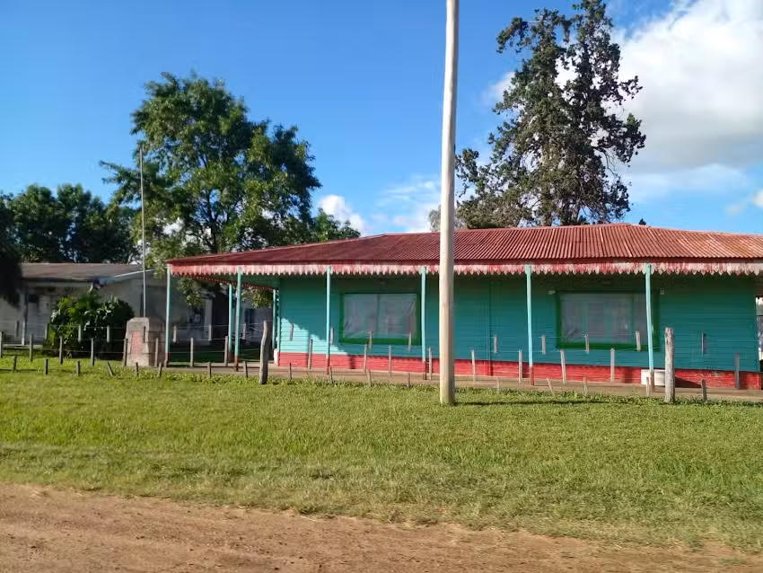 José Hernandez 50 Agrotecnica Escuela Estatal en Colonia El Carmen Colon