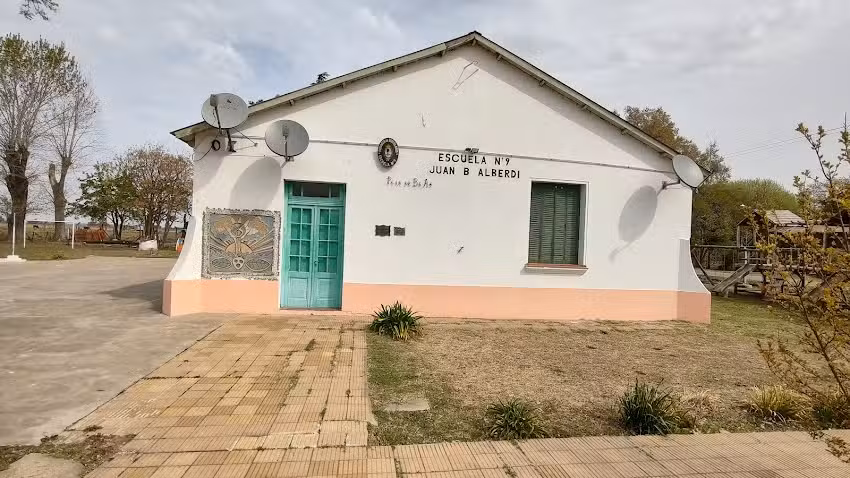 Neim Nº1 Colegio Estatal Escuela Rural