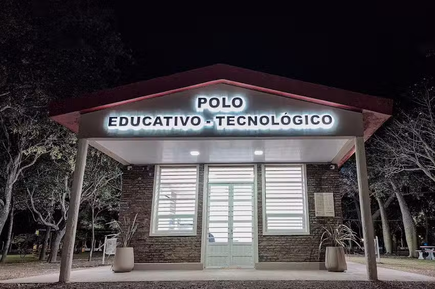 Polo Educativo Tecnológico Ceres