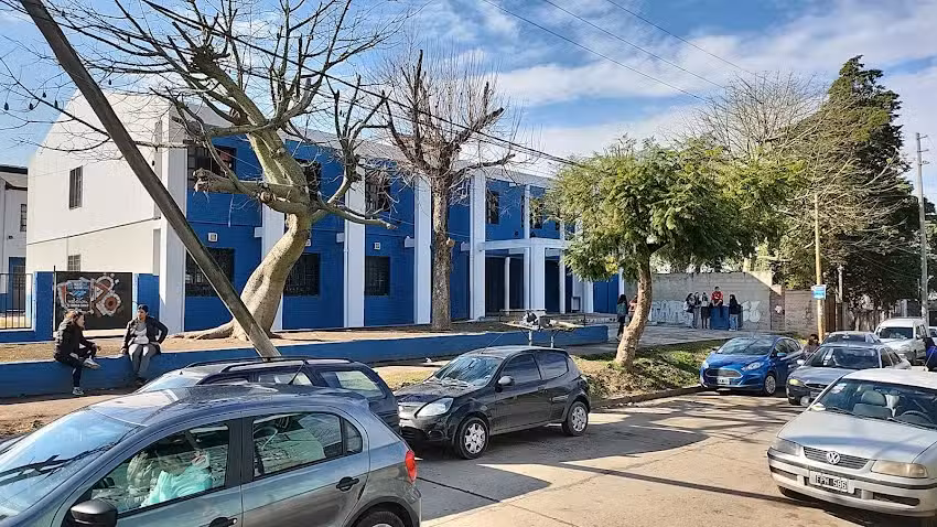 Secundaria 48